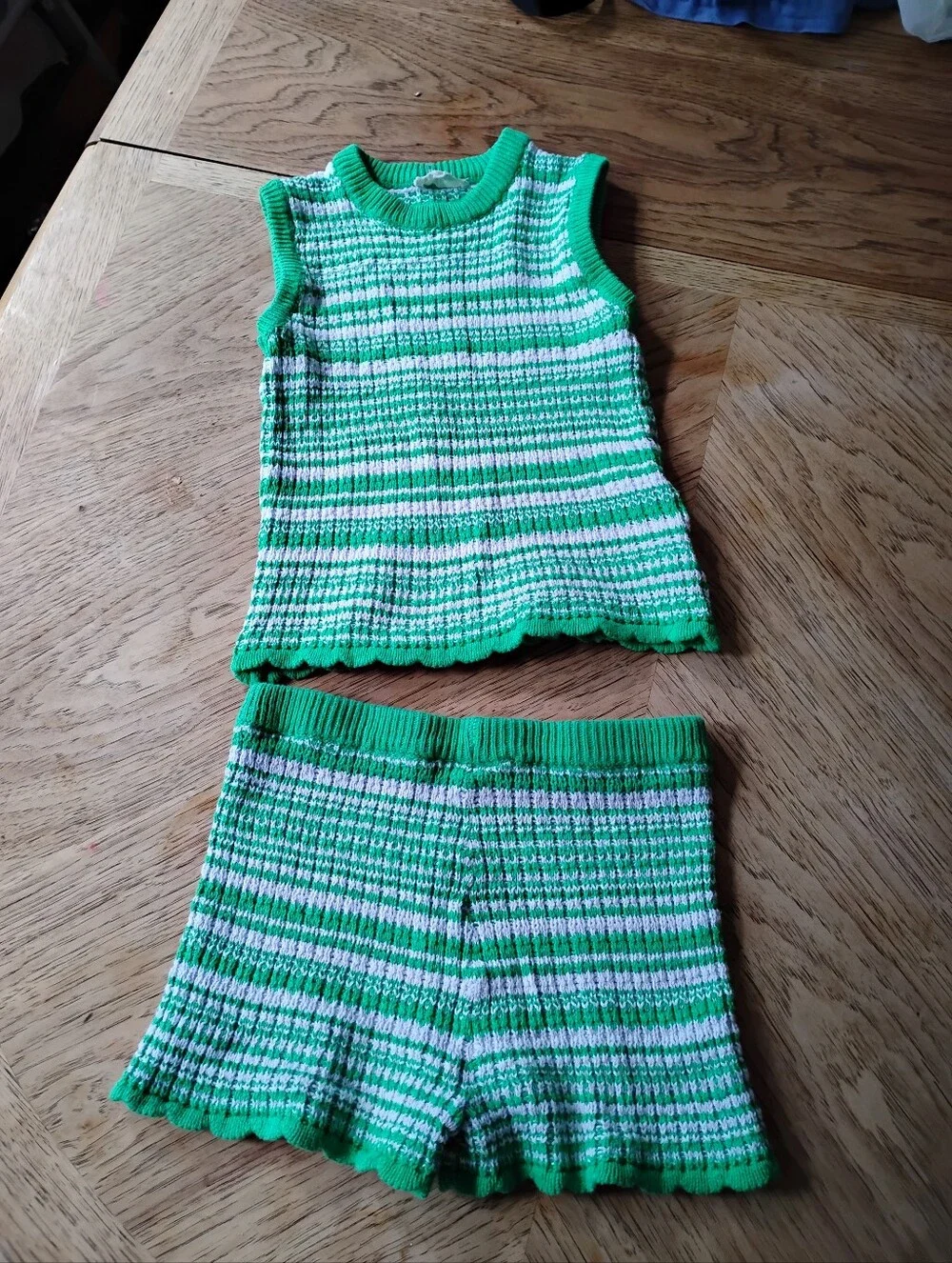 Jessica Simpson Green and White Knit Kids Matching Set